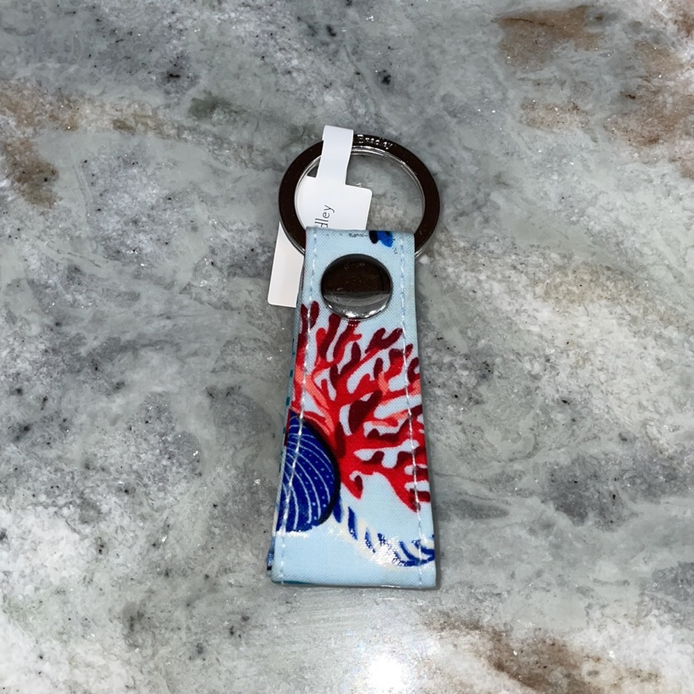 BNWT Vera Bradley Factory Style Loop Keychain Anchors Aweigh Laminated Coral